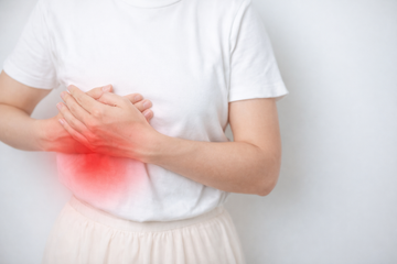 Fettleber Symptome: 10 Anzeichen, die Sie kennen sollten